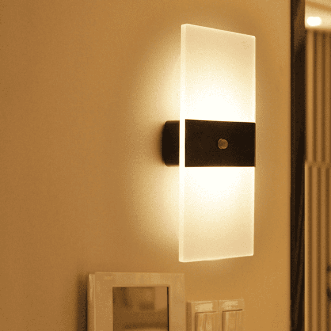 Arandela Sem Fio Recarregável USB Com sensor de presença TG