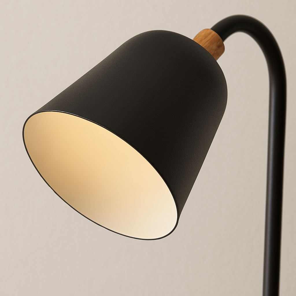 Luminária de Chão Flexível em Metal