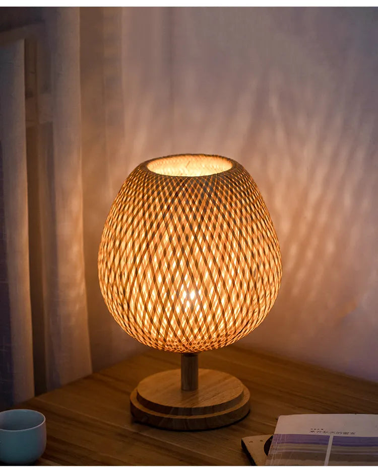Abajur de Mesa Artesanal Em Bambu TG