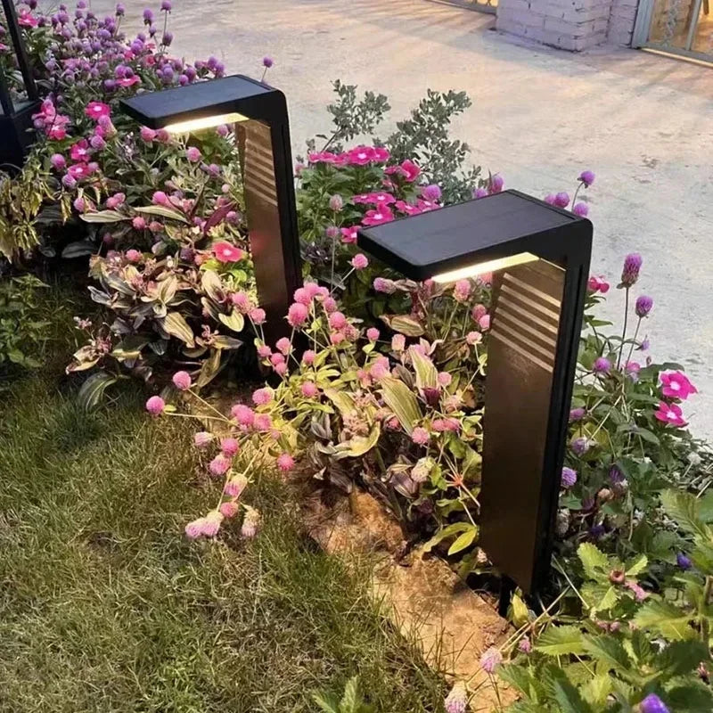 Luminária Solar Para Jardim Impermeável Garden TG