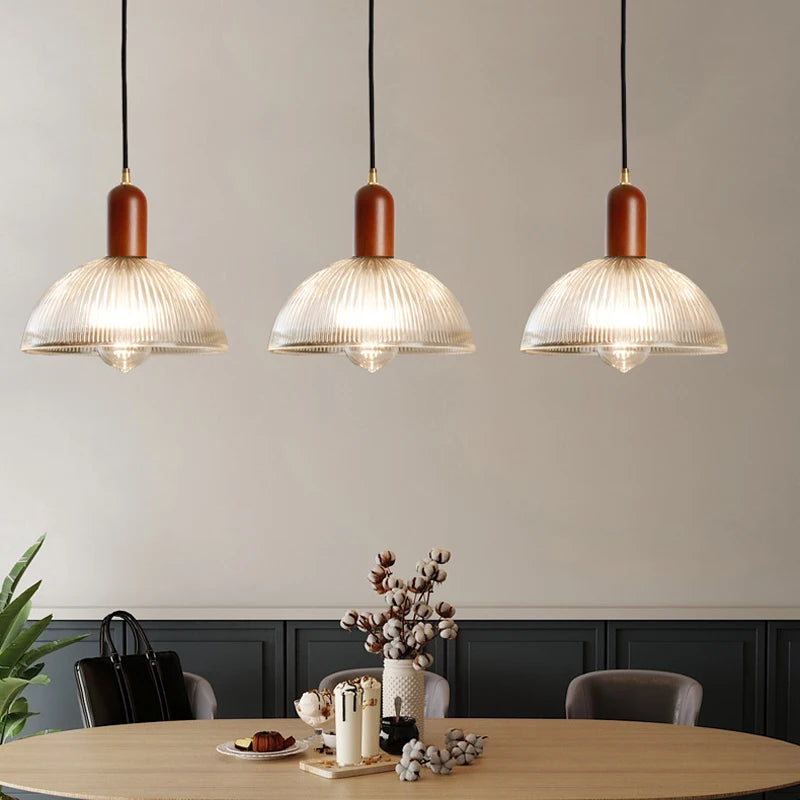 Pendente de Vidro Canelado com Detalhe em Madeira Essenza TG