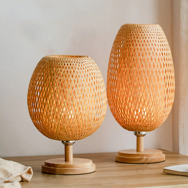 Abajur de Mesa Artesanal Em Bambu TG